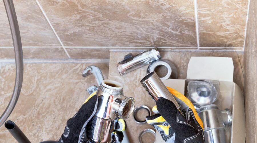 Professional gutter cleaning in Welda, KS